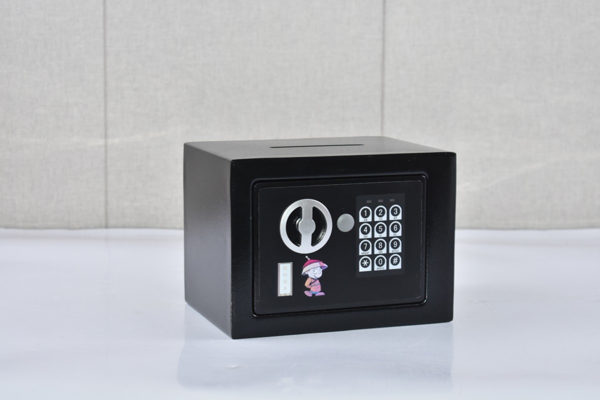 17E Cartoon Household Small Password Safe, All Steel New Anti-theft Office Safe, Cartoon Panel